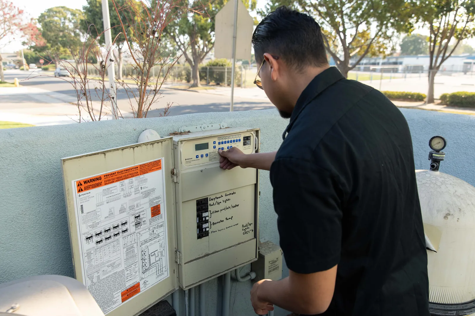 Lakewood pool pump service